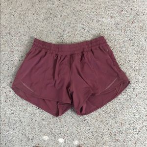 Lululemon Hotty Hot Short 4”